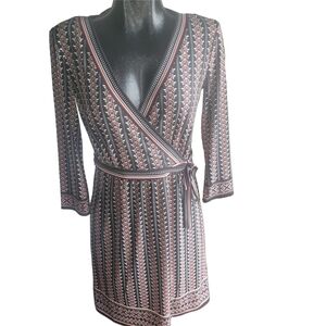 Max Studio Black and Red Patterned Faux Wrap Dress S